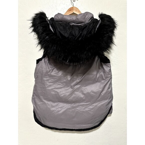 Sundance Woman's Alpine Walk Down Filled Zip Hooded Detachable Fur Vest Size L - Picture 4 of 16